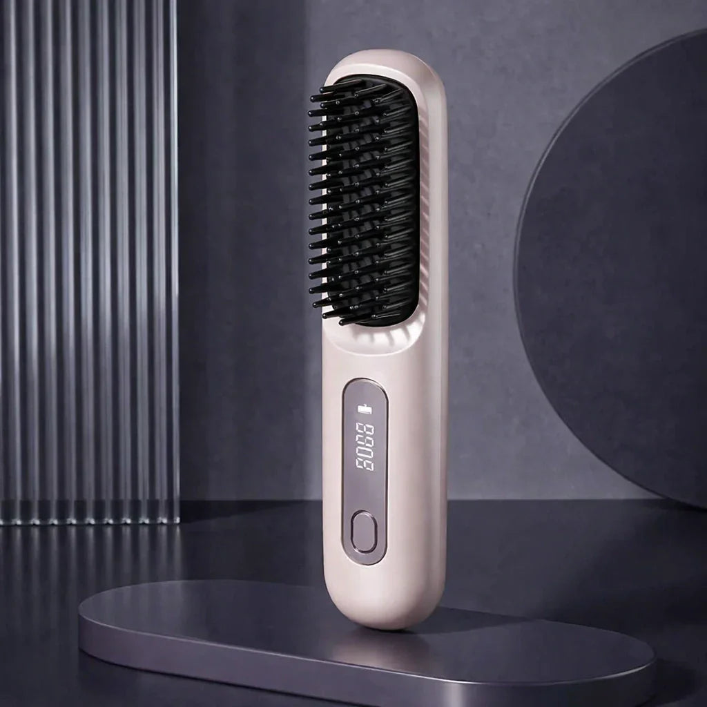Brosse coiffante chauffante sans fil coloris beige rosé