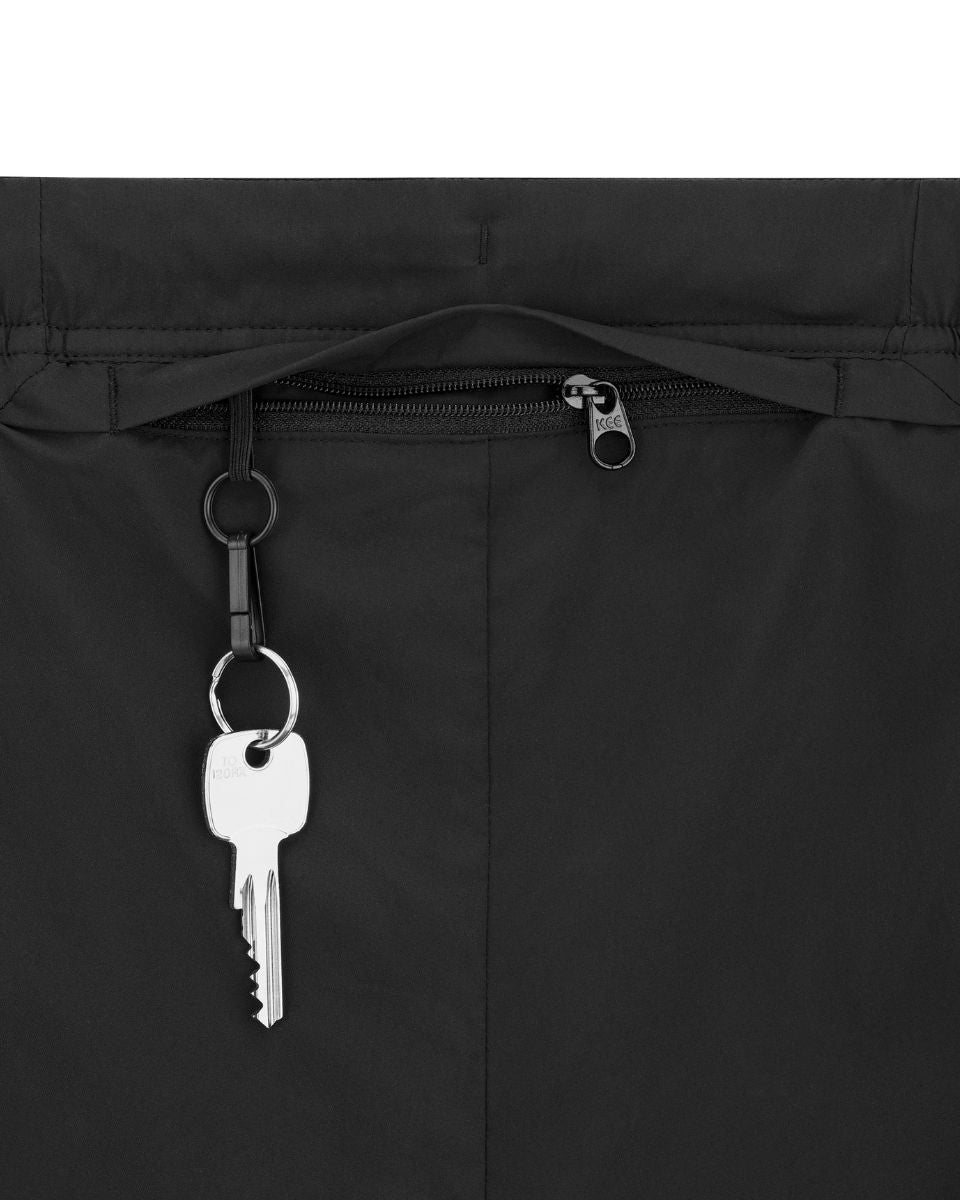 Boucle porte-clés et zip du short de running 2-en-1 FlashCut